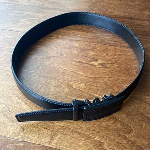 Leather ratchet belt